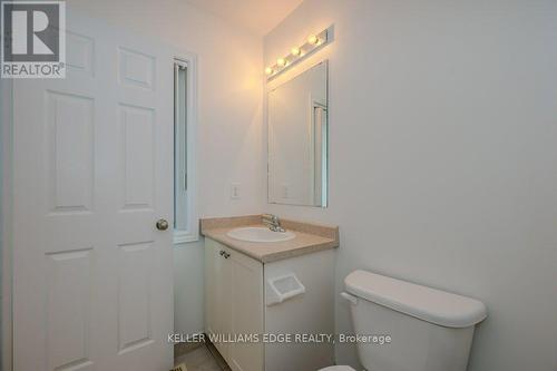 30 - 233 Duskywing Way, Oakville, ON - Indoor Photo Showing Bathroom