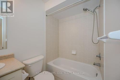 30 - 233 Duskywing Way, Oakville, ON - Indoor Photo Showing Bathroom