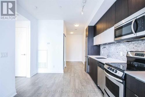 1607 - 56 Annie Craig Drive, Toronto, ON - Indoor Photo Showing Kitchen