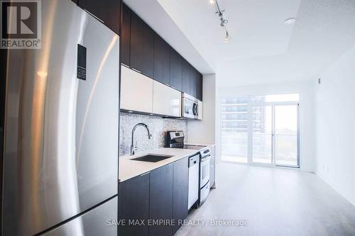 1607 - 56 Annie Craig Drive, Toronto, ON - Indoor Photo Showing Kitchen With Upgraded Kitchen