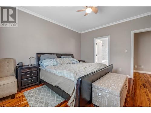 209 K View Crescent, Keremeos, BC - Indoor Photo Showing Bedroom