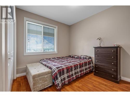 209 K View Crescent, Keremeos, BC - Indoor Photo Showing Bedroom