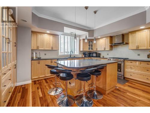 209 K View Crescent, Keremeos, BC - Indoor Photo Showing Kitchen