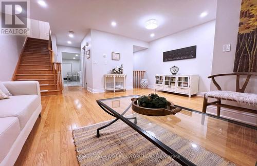 54 - 3030 Breakwater Court, Mississauga, ON - Indoor Photo Showing Living Room