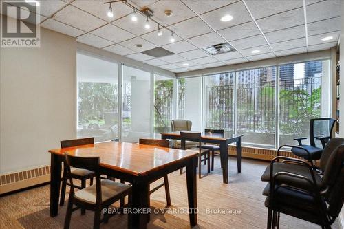 409 - 25 Maitland Street, Toronto, ON - Indoor