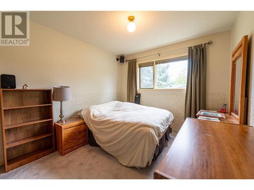 2615 Ridgeview Drive, Prince George, BC - Indoor Photo Showing Bedroom