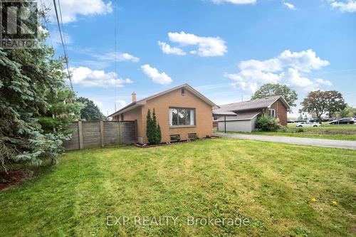 263 Castle Drive, London, ON - Outdoor