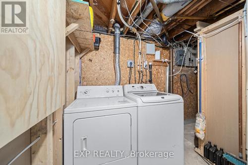 263 Castle Drive, London, ON - Indoor Photo Showing Laundry Room