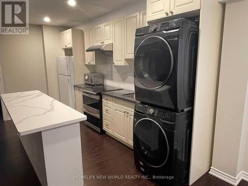 Bsmt - 53 Strawbridge Farm Drive, Aurora, ON - Indoor Photo Showing Laundry Room