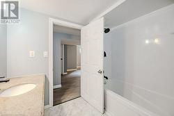 Basement - 4 pce Bathroom - 