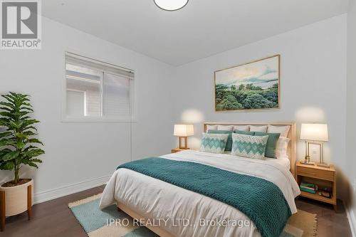 23 Hot Spring Road, Brampton, ON - Indoor Photo Showing Bedroom