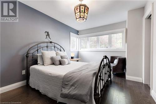 608 Lorne Street, Burlington, ON - Indoor Photo Showing Bedroom