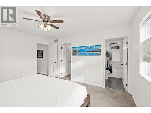 665 Cook Road Unit# 391, Kelowna, BC - Indoor Photo Showing Bedroom