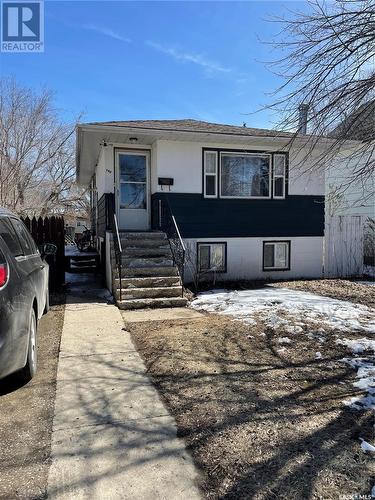 340 U Avenue S, Saskatoon, SK - Outdoor