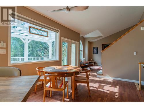 3301 Laburnum  Drive, Trail, BC - Indoor Photo Showing Dining Room