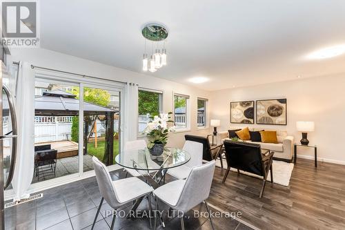 23 Manhattan Circle, Cambridge, ON - Indoor Photo Showing Dining Room