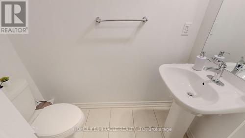 84 Keppel Circle, Brampton, ON - Indoor Photo Showing Bathroom