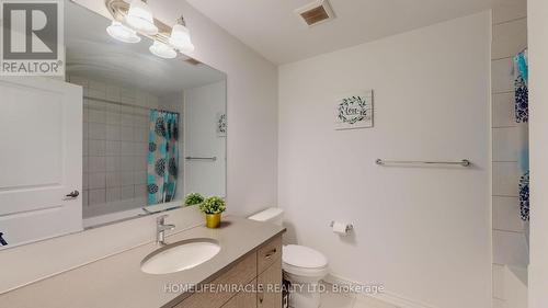 84 Keppel Circle, Brampton, ON - Indoor Photo Showing Bathroom