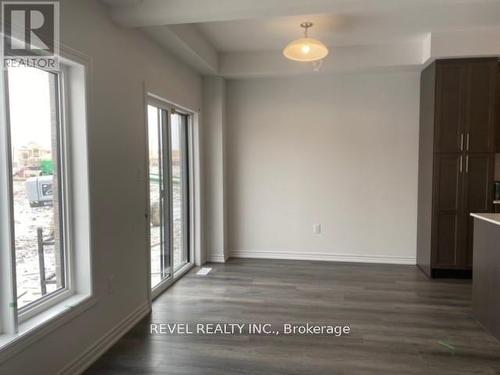 9 Bellhouse Avenue, Brantford, ON - Indoor Photo Showing Other Room