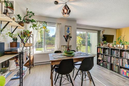 875 Badke Road Unit# 119, Kelowna, BC - Indoor Photo Showing Dining Room