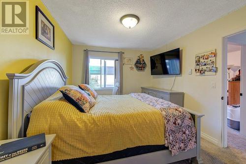 875 Badke Road Unit# 119, Kelowna, BC - Indoor Photo Showing Bedroom