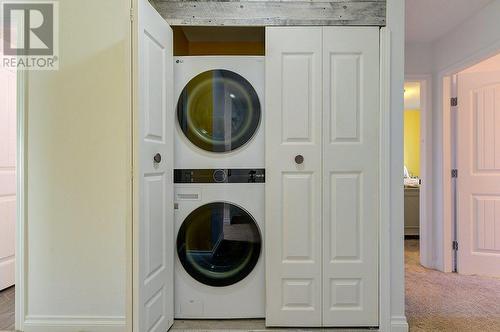 875 Badke Road Unit# 119, Kelowna, BC - Indoor Photo Showing Laundry Room