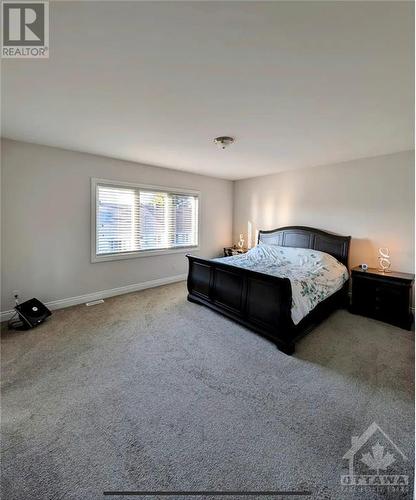 589 Parade Drive, Stittsville, ON - Indoor Photo Showing Bedroom