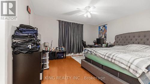 22 Serenity Lane, Brampton, ON - Indoor Photo Showing Bedroom