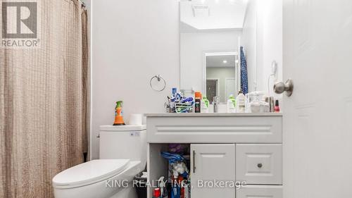 22 Serenity Lane, Brampton, ON - Indoor Photo Showing Bathroom