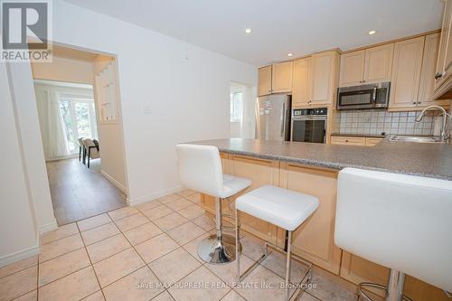 41 Brentwood Drive, Brampton, ON - Indoor Photo Showing Kitchen