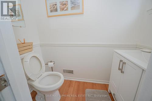 41 Brentwood Drive, Brampton, ON - Indoor Photo Showing Bathroom