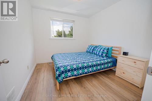 41 Brentwood Drive, Brampton, ON - Indoor Photo Showing Bedroom