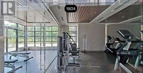 1201 - 9600 Yonge Street E, Richmond Hill, ON - Indoor Photo Showing Gym Room