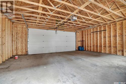 2516 Kelvin Avenue, Saskatoon, SK - Indoor Photo Showing Garage