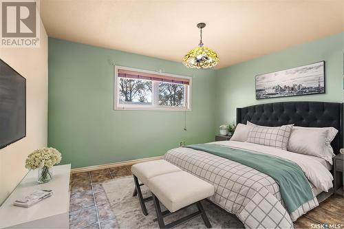 Harlos Acreage, Moose Jaw Rm No. 161, SK - Indoor Photo Showing Bedroom