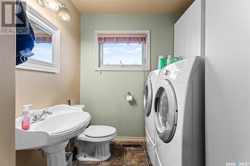 Harlos Acreage, Moose Jaw Rm No. 161, SK - Indoor Photo Showing Laundry Room