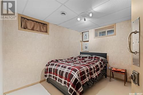 Harlos Acreage, Moose Jaw Rm No. 161, SK - Indoor Photo Showing Bedroom