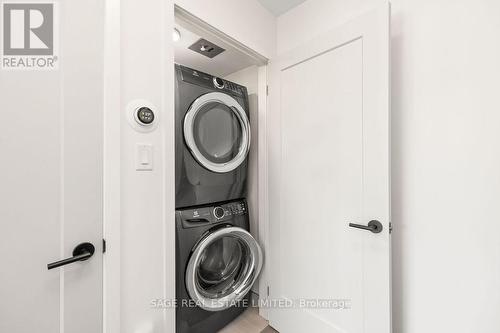 Th 5 - 39 Florence Street, Toronto, ON - Indoor Photo Showing Laundry Room