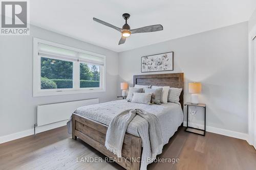 27 Shannon Road, East Gwillimbury, ON - Indoor Photo Showing Bedroom