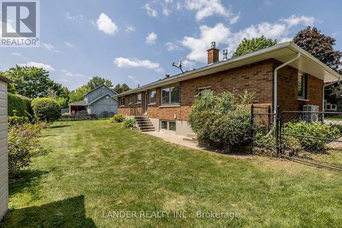 27 Shannon Road, East Gwillimbury, ON - Outdoor