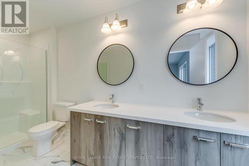 1335 Kobzar Drive, Oakville, ON - Indoor Photo Showing Bathroom