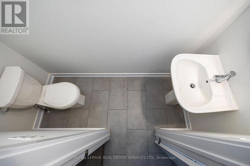 1335 Kobzar Drive, Oakville, ON - Indoor Photo Showing Bathroom