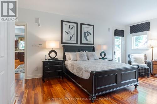 14 Holyrood Avenue, Oakville, ON - Indoor Photo Showing Bedroom