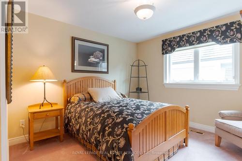 14 Holyrood Avenue, Oakville, ON - Indoor Photo Showing Bedroom