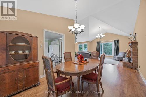 49 Birchwood Trail, Wasaga Beach, ON - Indoor Photo Showing Dining Room