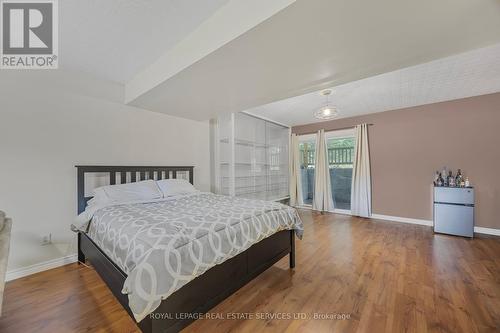 49 Birchwood Trail, Wasaga Beach, ON - Indoor Photo Showing Bedroom