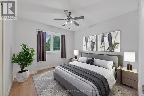 49 Birchwood Trail, Wasaga Beach, ON - Indoor Photo Showing Bedroom