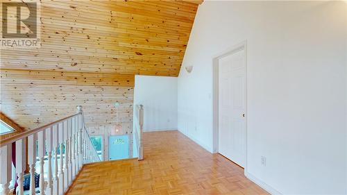 193 Meadow Lark Place, Ice Lake, ON - Indoor Photo Showing Other Room