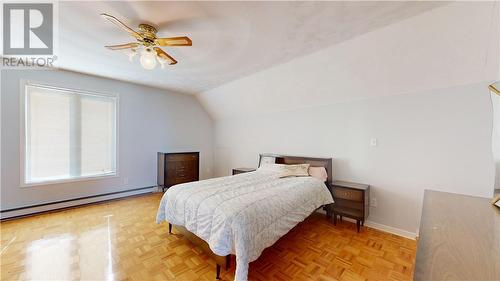 193 Meadow Lark Place, Ice Lake, ON - Indoor Photo Showing Bedroom