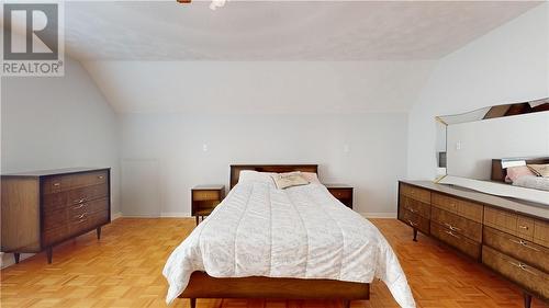 193 Meadow Lark Place, Ice Lake, ON - Indoor Photo Showing Bedroom